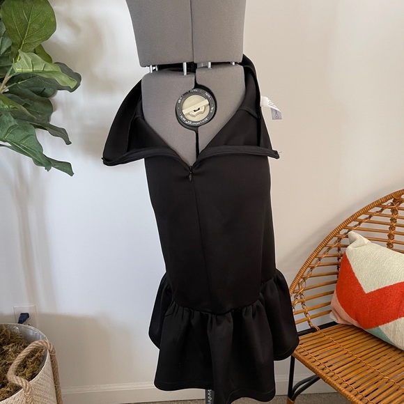 T&J Black Skirt w/ Flounce Hem - Picture 6 of 12